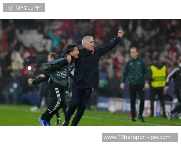 穆里尼奥面临严峻挑战本菲卡欧冠四连败后将迎战那不勒斯尤文和皇马