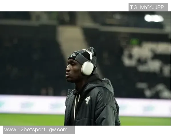 罗马诺确认威尔曼加盟费内巴切后翻车迅速删帖引发热议 罗马诺确认威尔曼加盟费内巴切后翻车迅速删帖引发热议